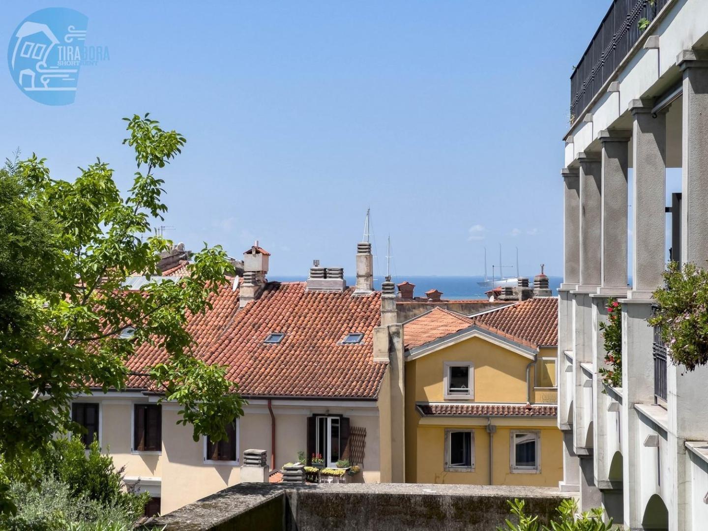 Cattedrale 5 Tirabora Short Rent Lejlighed Trieste Eksteriør billede
