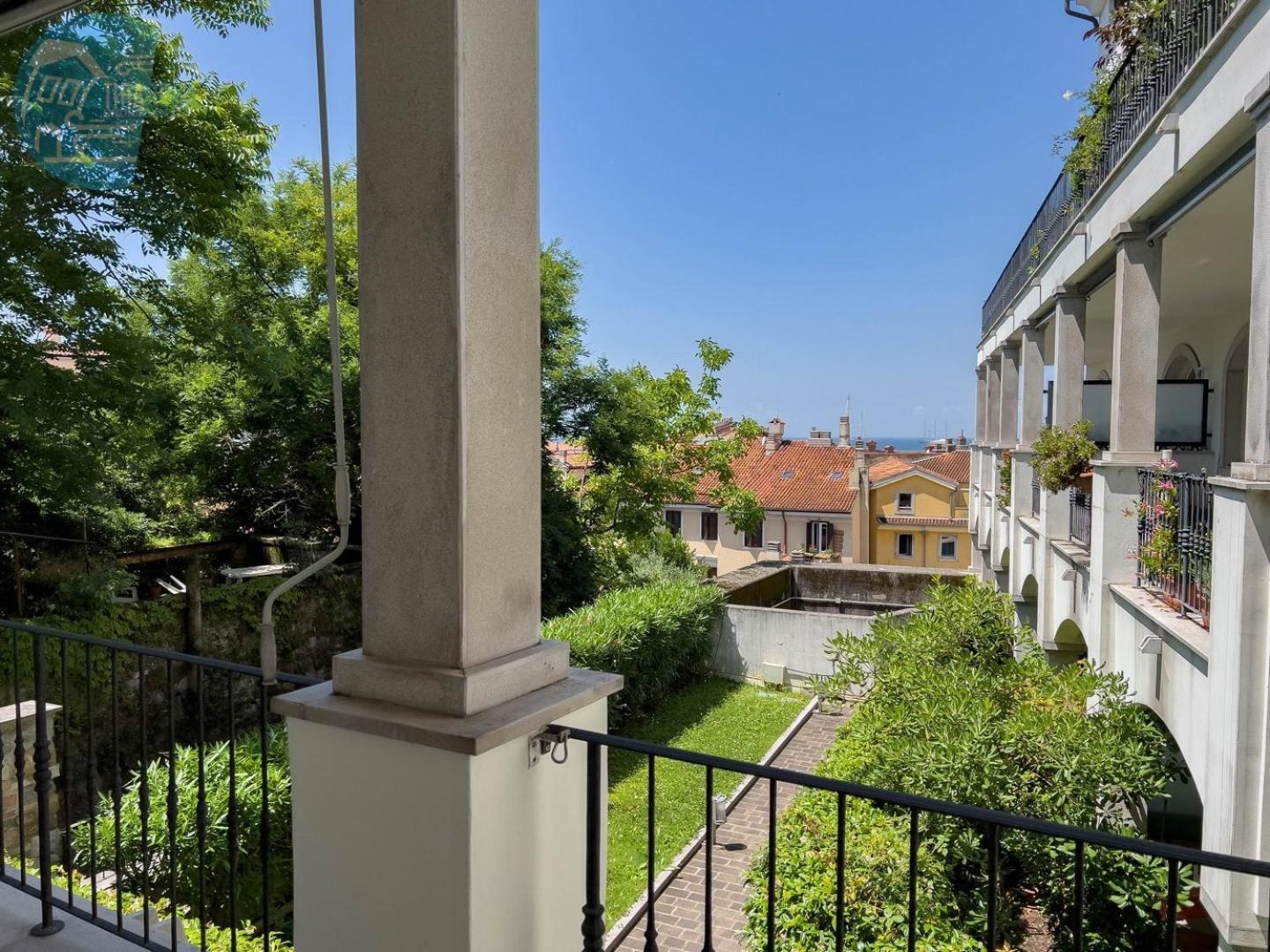 Cattedrale 5 Tirabora Short Rent Lejlighed Trieste Eksteriør billede